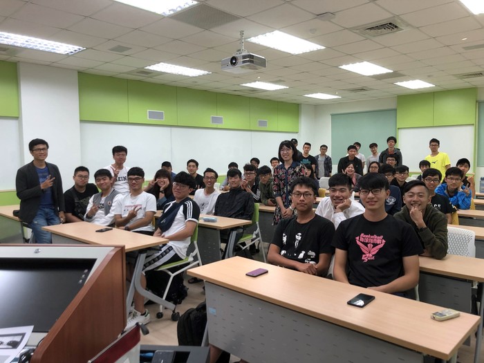 108年度工學院光電工程學系-從我到我們-走入愛情的關係圖片
