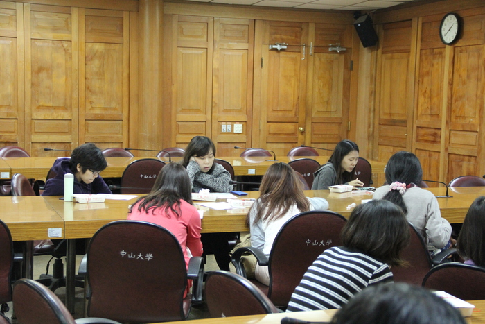 學務處諮職組~性別平等教育電影賞析活動場次二「鴻孕當頭」圖片