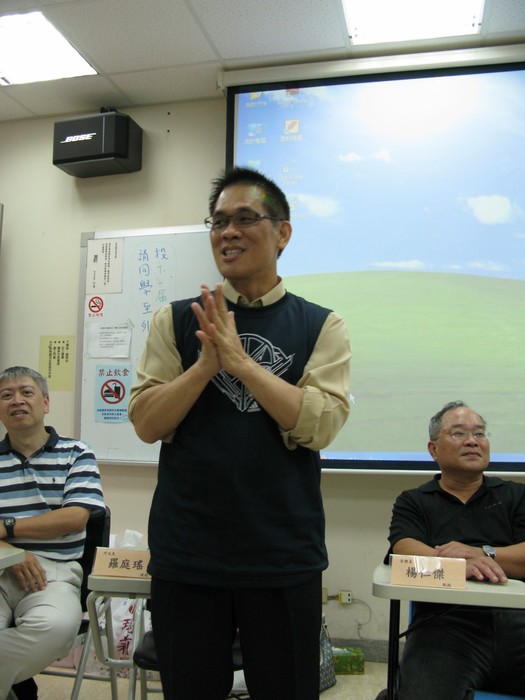 與人文主修男同學對話(孫小玉等)圖片